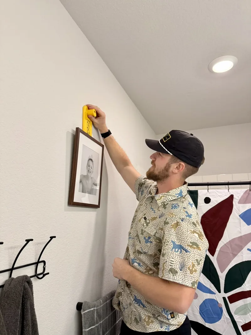 Photo mounting
